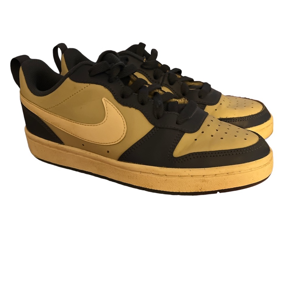Nike court borough low 3
